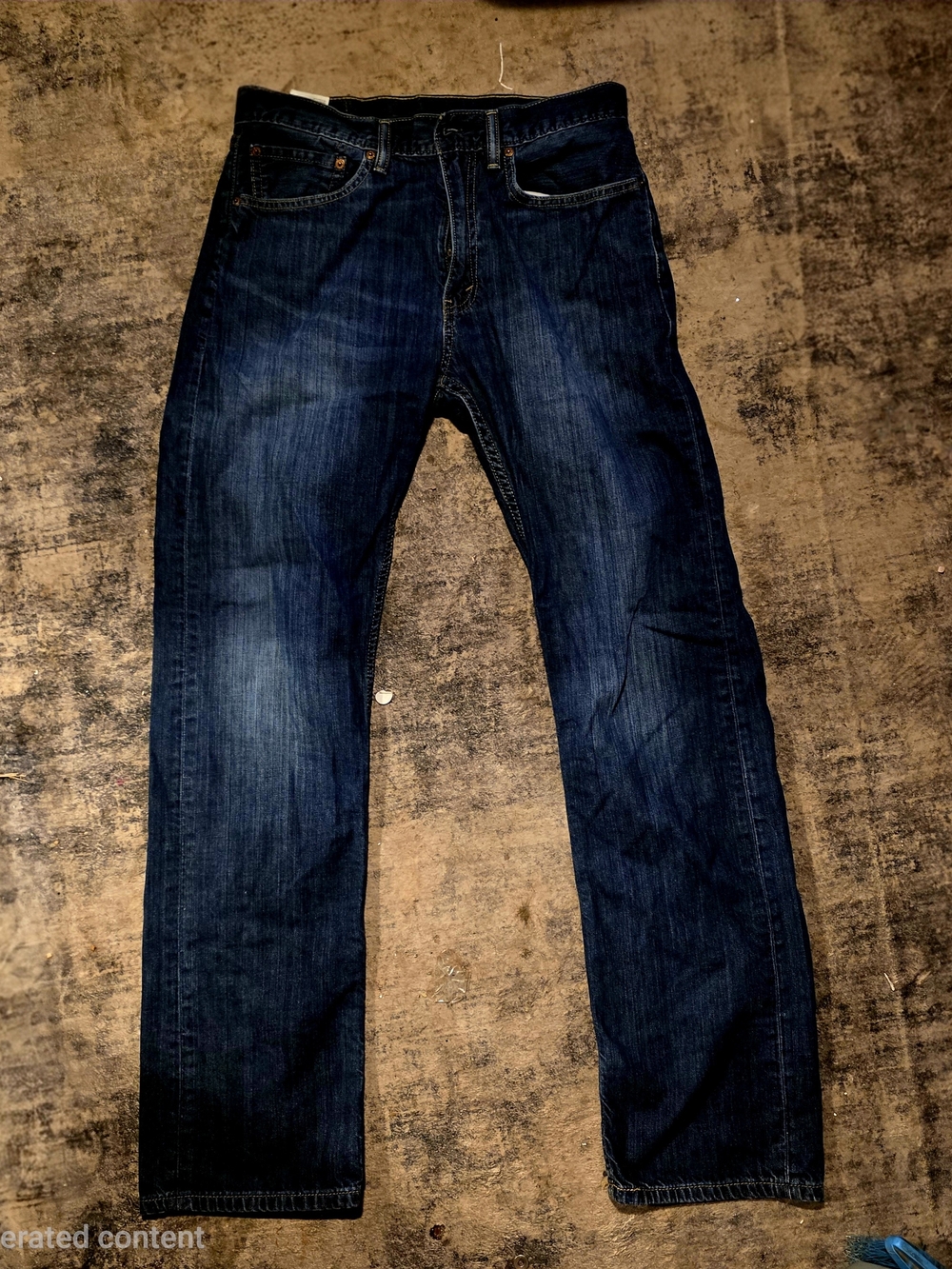 Levi's 505 Men's Med Wash Straight-Leg Jeans